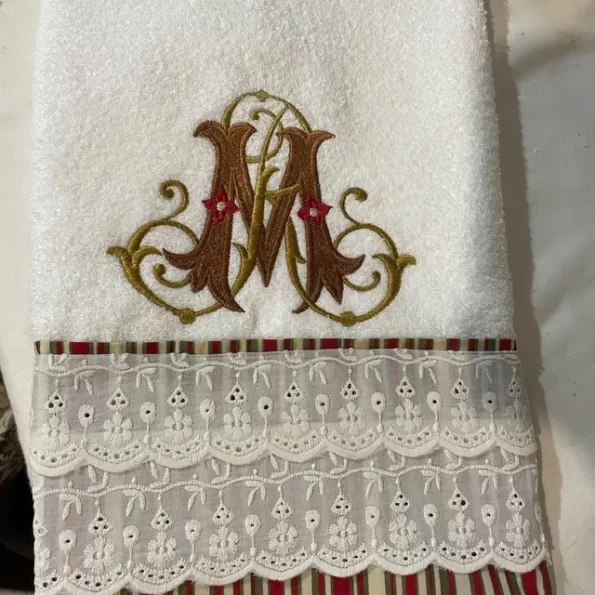 Interlocking M and R, MR embroidery monogram design pattern
